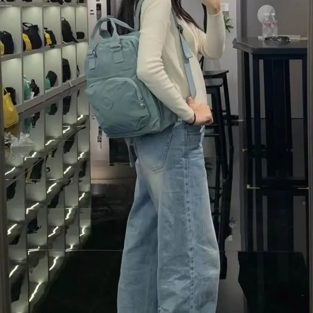 Unbranded lightweight practical